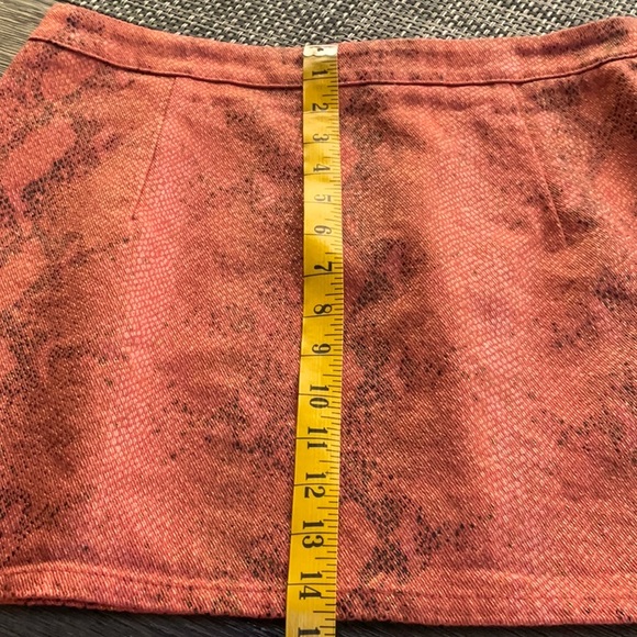 EN CRÈME mini skirt - Picture 6 of 9